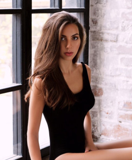 Mistress Escort