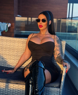 Mistress Escort