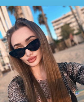 Nora Teen