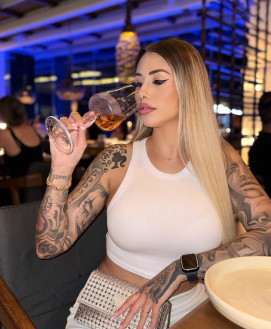 Mistress Escort