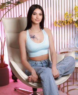 Stella - escort review from Russia