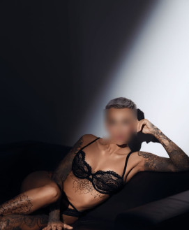 Nika_Top