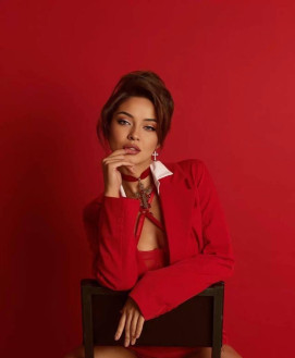 Mistress Escort