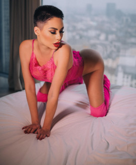 Mistress Escort