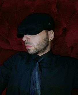 Male Escort