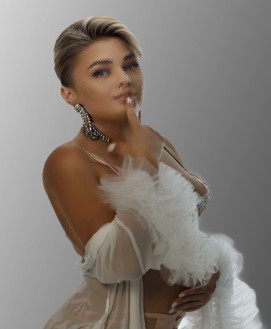 Maria