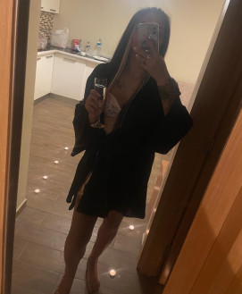 Mistress Escort