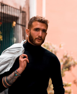 Male Escort