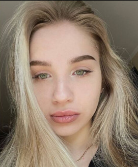 Mia