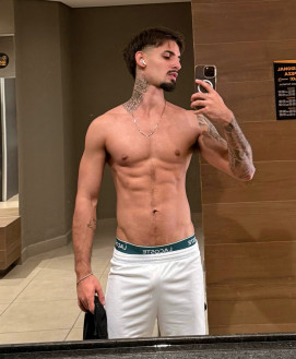 Male Escort