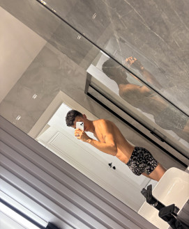 Male Escort