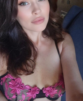 Amina 